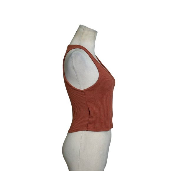 Project Social rust ribbed faux wrap crop tank top size small - Picture 6 of 10